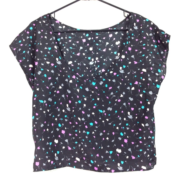 i love h81 Small scoop back floral print blouse - Picture 5 of 7